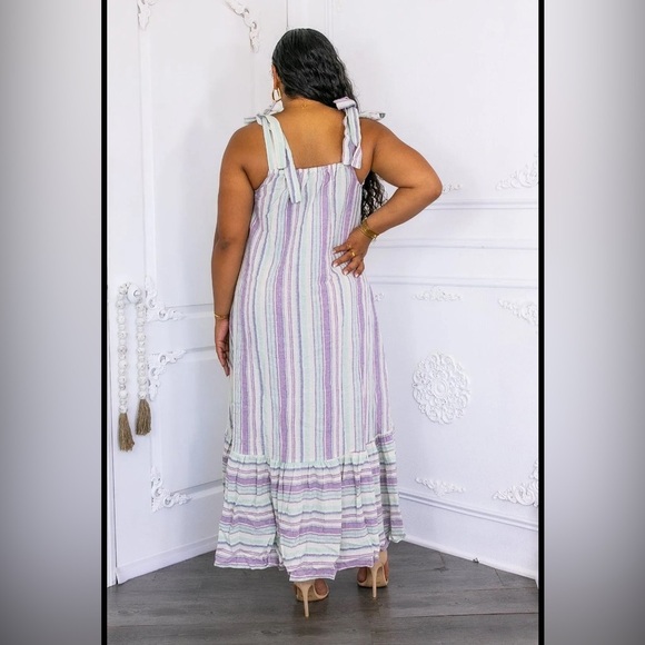 Striped Purple and White Maxi Dress - Picture 3 of 3